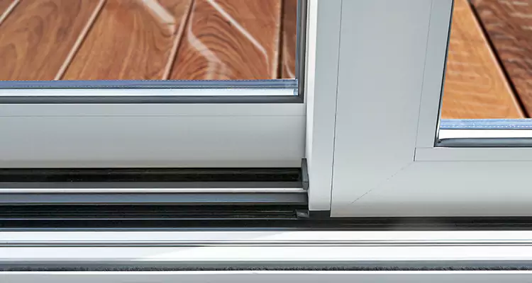 Patio Doors Leaking Water Issue Repair Services in Port Orange, FL