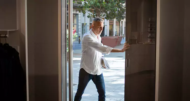 Track Cleaning and Repair for Stuck Doors in Port Orange, FL